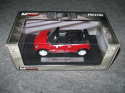 Kovov model auta Mini Cooper